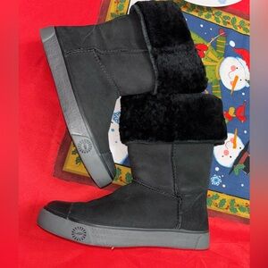 UGG Black Winter Boots with Fur Trim
